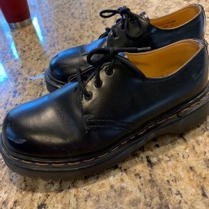 Women’s 1461 Smooth Dr. Martens